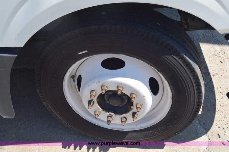 image for item K6715 2014 International TerraStar truck chassis