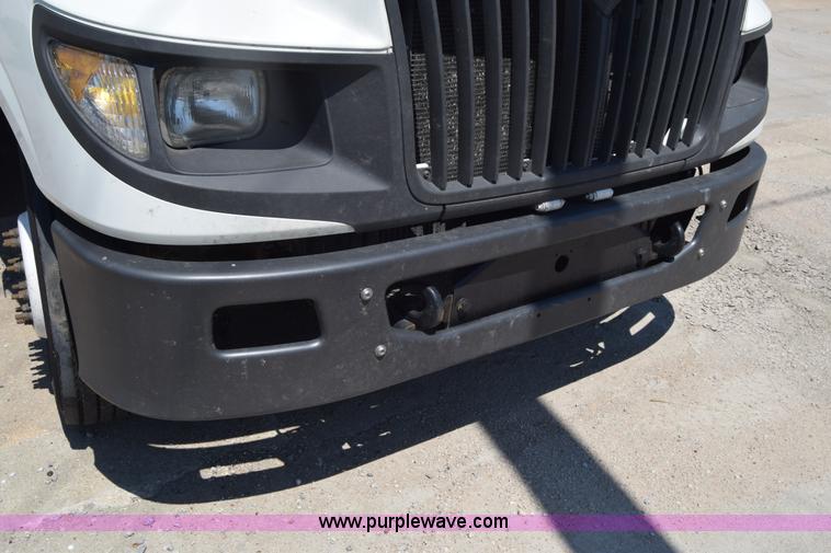 image for item K6715 2014 International TerraStar truck chassis