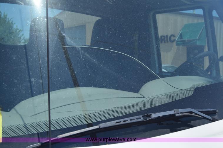 image for item K6715 2014 International TerraStar truck chassis