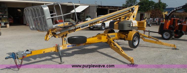 image for item K7113 2008 Biljax 3632DC boom lift