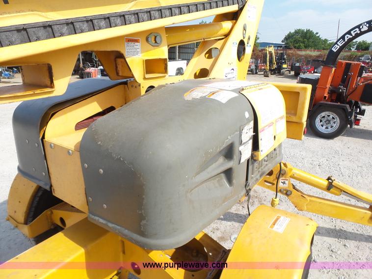 image for item K7113 2008 Biljax 3632DC boom lift
