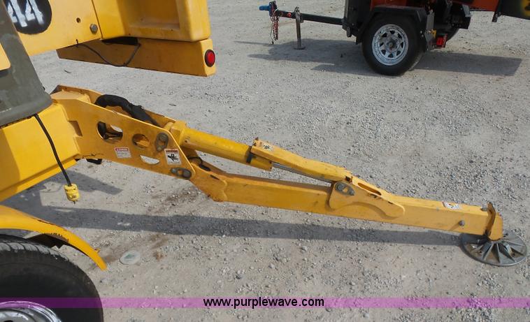 image for item K7113 2008 Biljax 3632DC boom lift