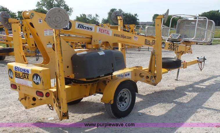 image for item K7113 2008 Biljax 3632DC boom lift