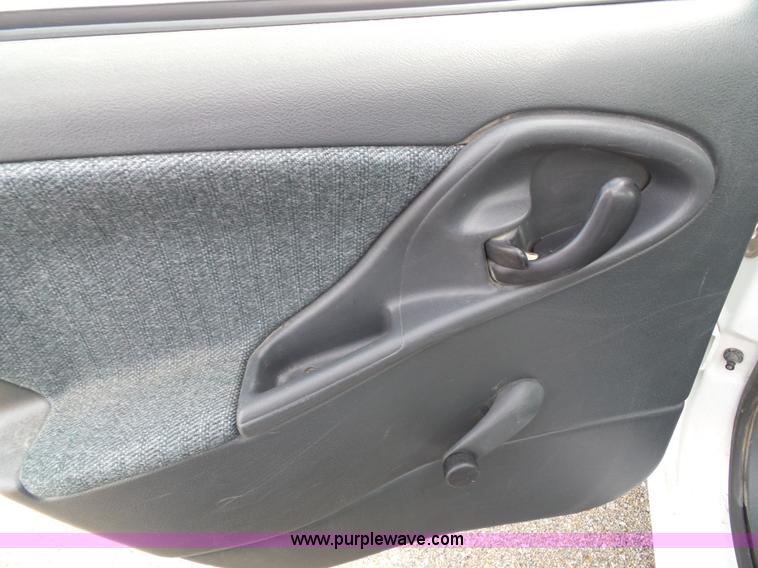 image for item K8224 2003 Chevrolet Cavalier