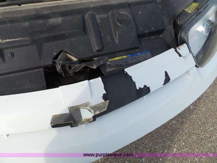 image for item K8224 2003 Chevrolet Cavalier