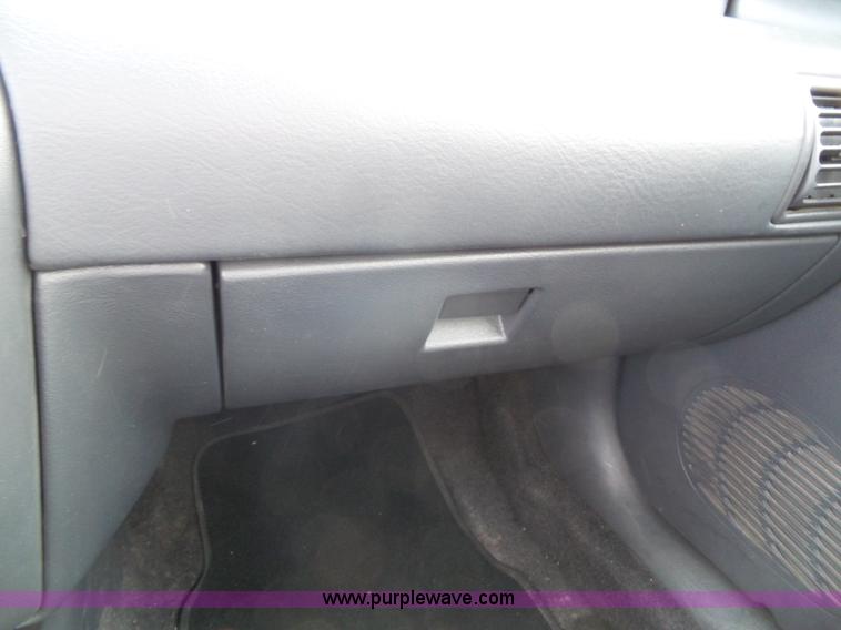 image for item K8224 2003 Chevrolet Cavalier