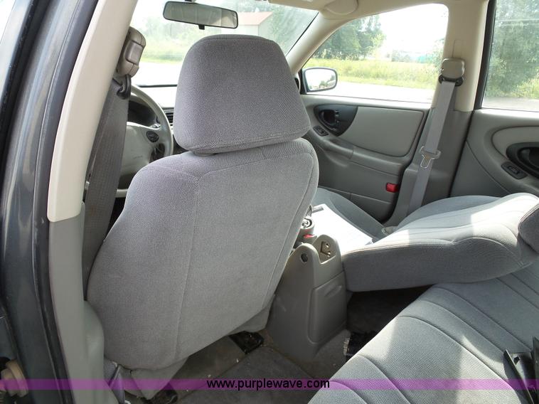 image for item K8225 2004 Chevrolet Classic