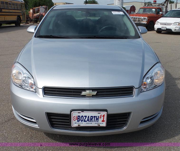 image for item K8226 2009 Chevrolet Impala LS