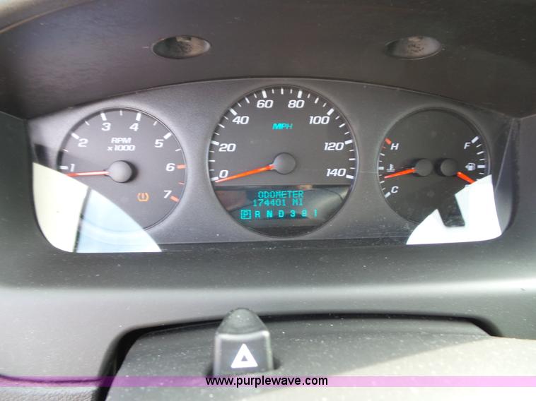 image for item K8226 2009 Chevrolet Impala LS