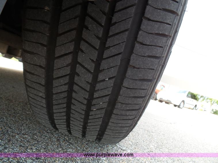 image for item K8226 2009 Chevrolet Impala LS