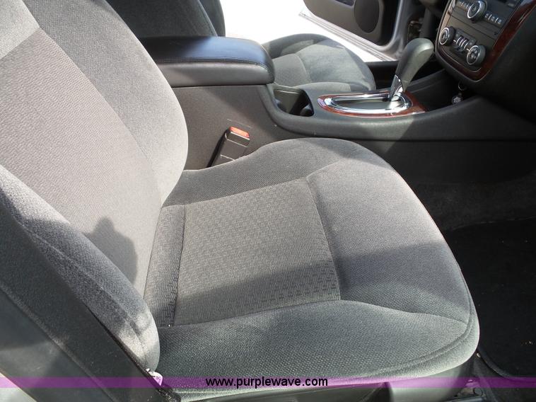 image for item K8226 2009 Chevrolet Impala LS