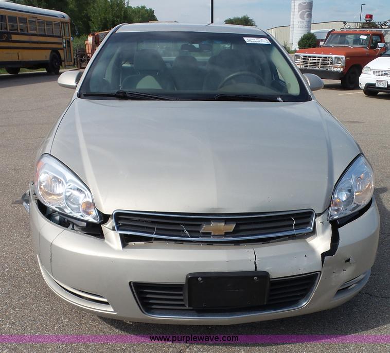 image for item K8227 2008 Chevrolet Impala LS