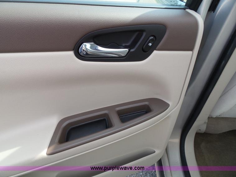 image for item K8227 2008 Chevrolet Impala LS