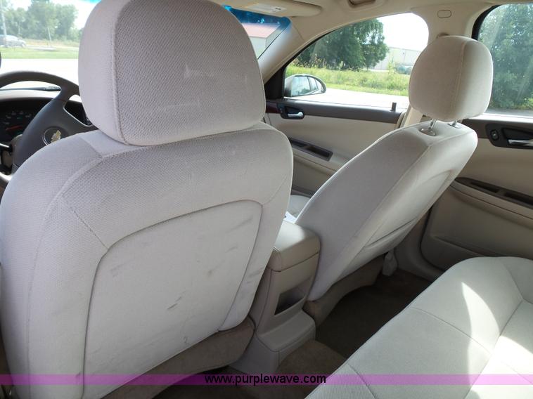 image for item K8227 2008 Chevrolet Impala LS