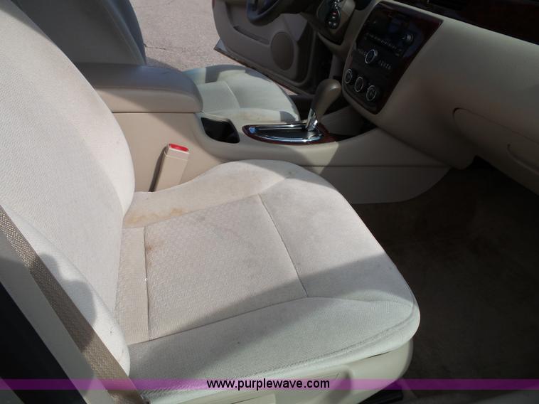 image for item K8227 2008 Chevrolet Impala LS