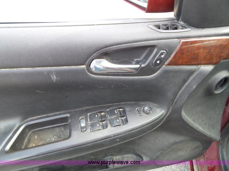 image for item K8228 2006 Chevrolet Impala LT