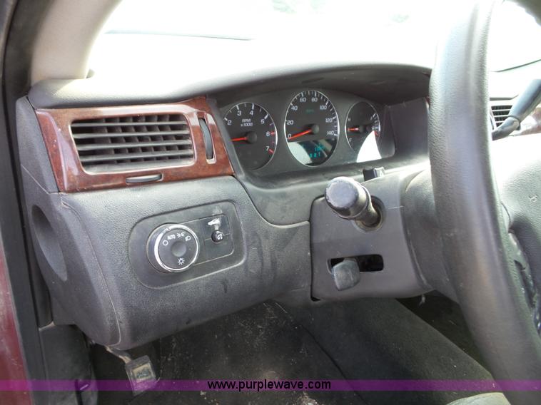 image for item K8228 2006 Chevrolet Impala LT