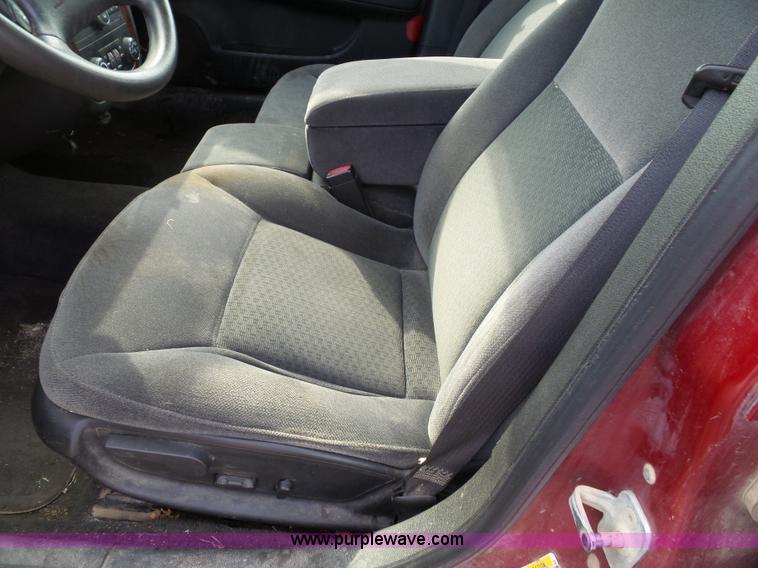 image for item K8228 2006 Chevrolet Impala LT