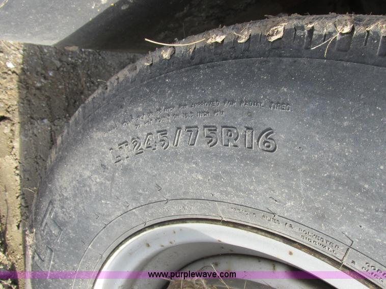 image for item L4201 1997 Dodge Ram Van 3500 Maxi van