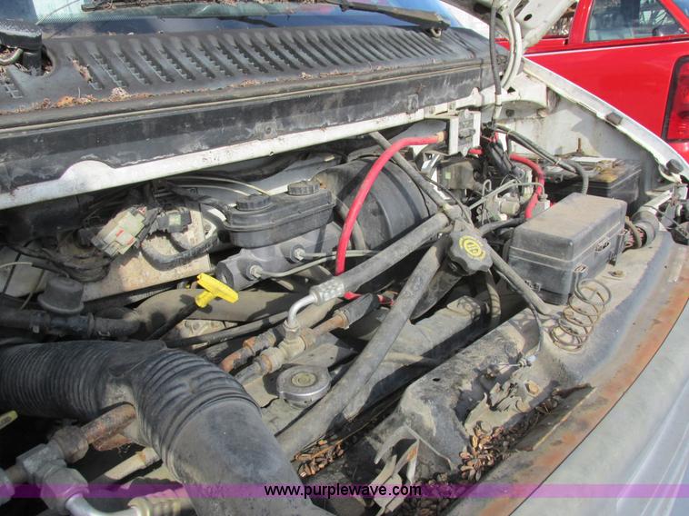 image for item L4201 1997 Dodge Ram Van 3500 Maxi van