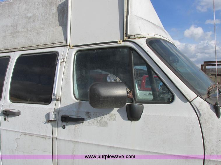 image for item L4201 1997 Dodge Ram Van 3500 Maxi van