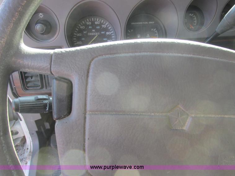 image for item L4201 1997 Dodge Ram Van 3500 Maxi van