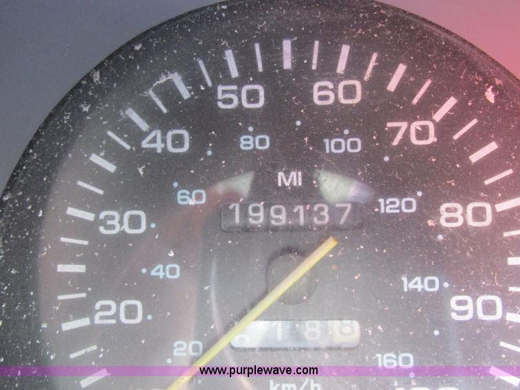 image for item L4201 1997 Dodge Ram Van 3500 Maxi van