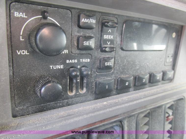 image for item L4201 1997 Dodge Ram Van 3500 Maxi van