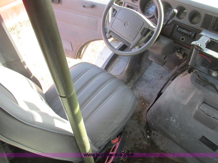 image for item L4201 1997 Dodge Ram Van 3500 Maxi van