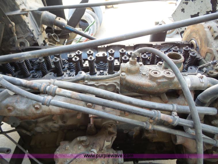 image for item L4954 1998 Freightliner FLD semi truck