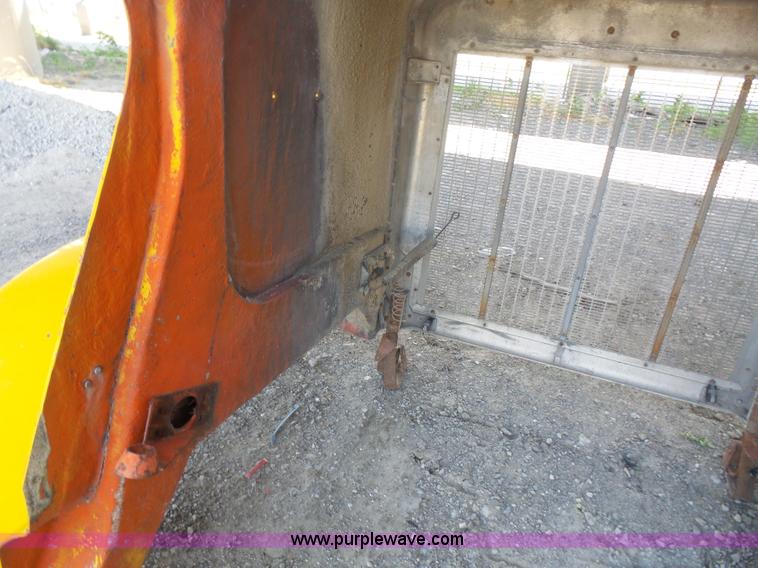 image for item L4958 Peterbilt 359 truck hood