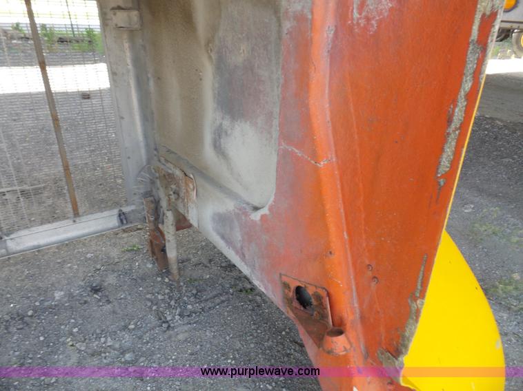 image for item L4958 Peterbilt 359 truck hood