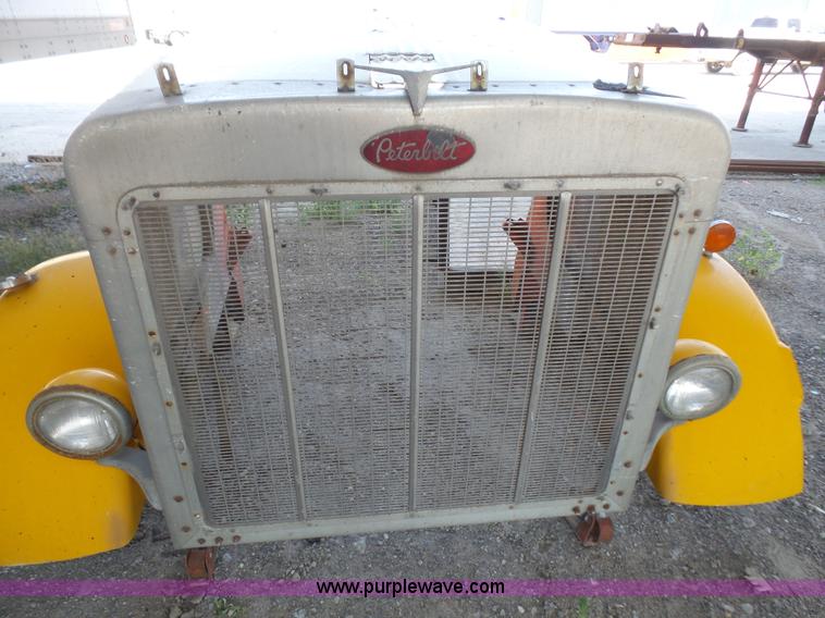 image for item L4958 Peterbilt 359 truck hood
