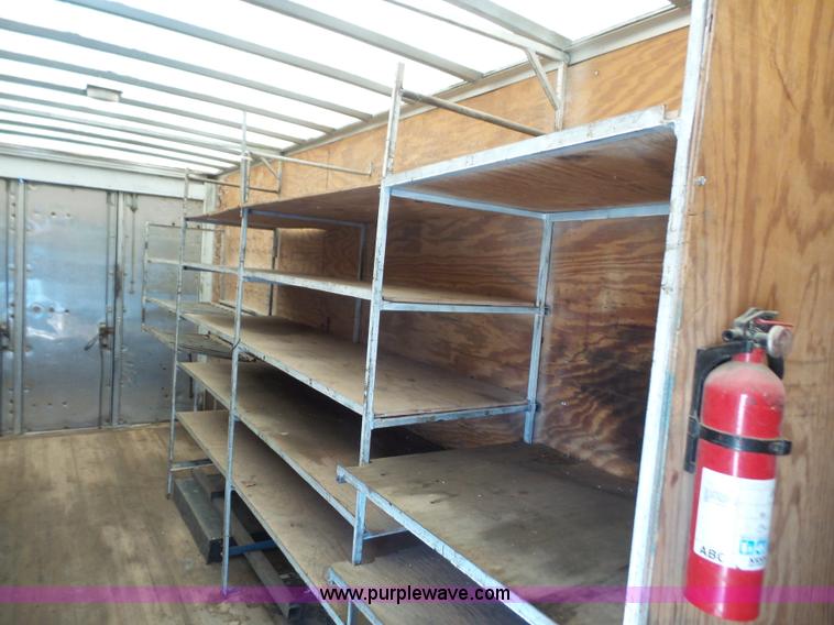 image for item L4964 1997 Freightliner MT45 delivery truck