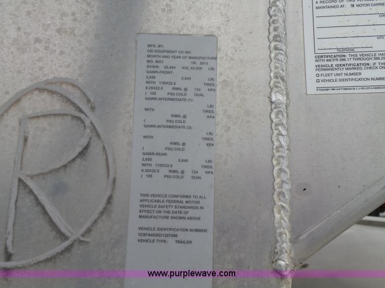 image for item L5631 2013 CEI Pacer AT35L fertilizer delivery trailer