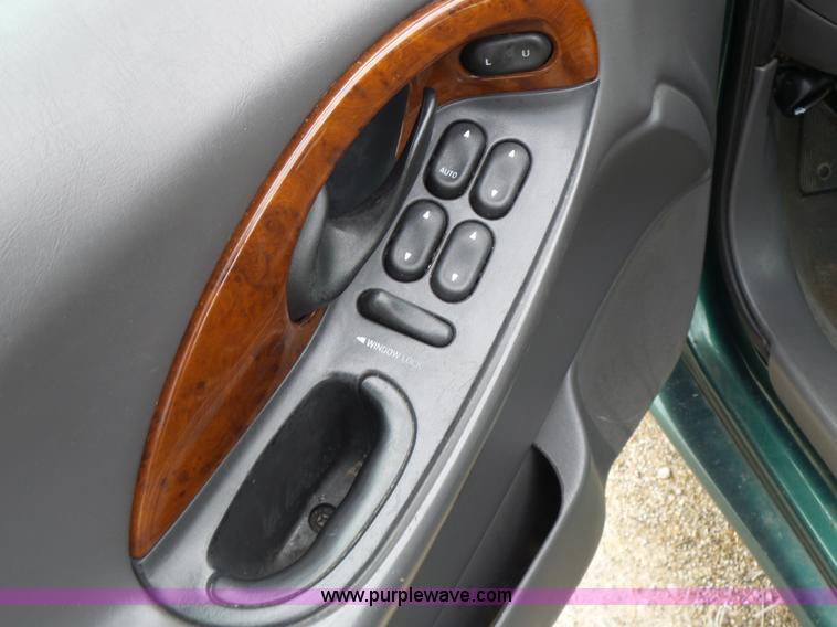 image for item L6180 1999 Mercury Sable