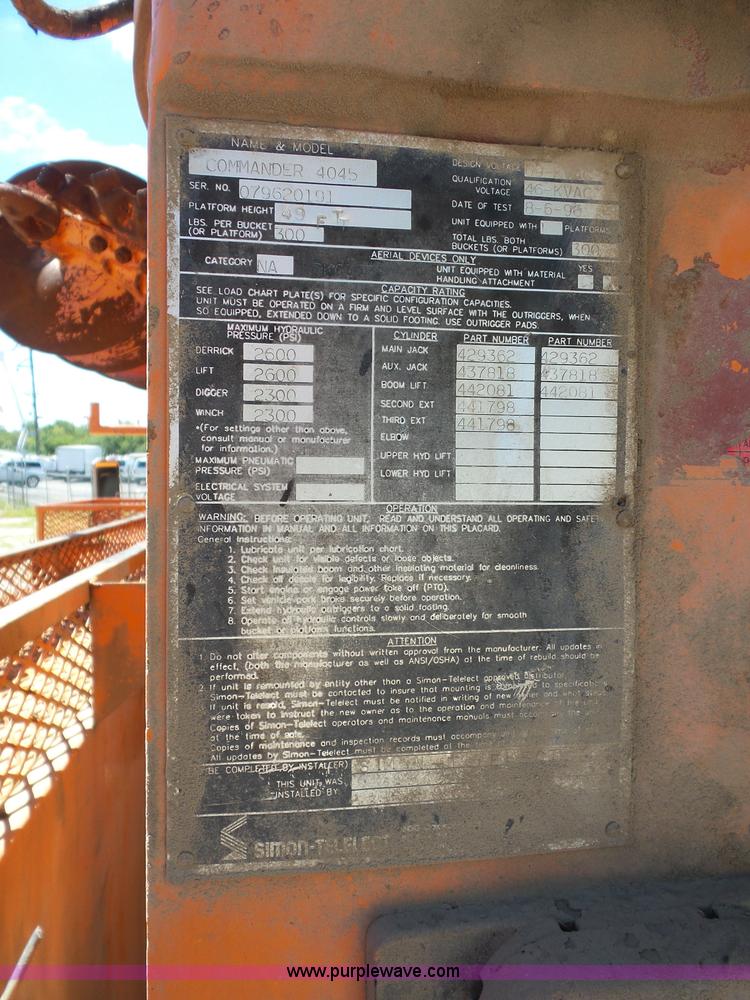 image for item BK9638 1997 International 4900 digger derrick truck