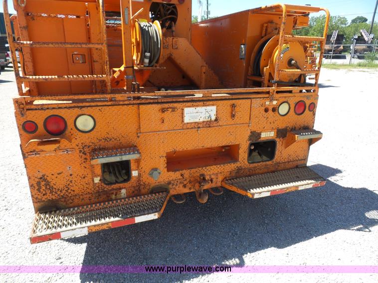 image for item BK9639 1997 Chevrolet C7500 digger derrick truck