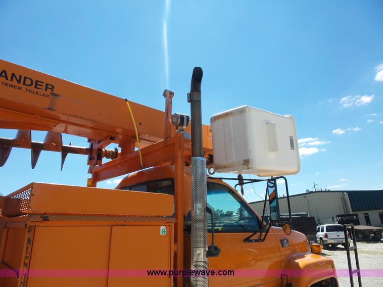 image for item BK9639 1997 Chevrolet C7500 digger derrick truck