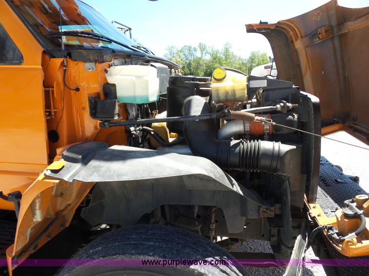 image for item BK9639 1997 Chevrolet C7500 digger derrick truck