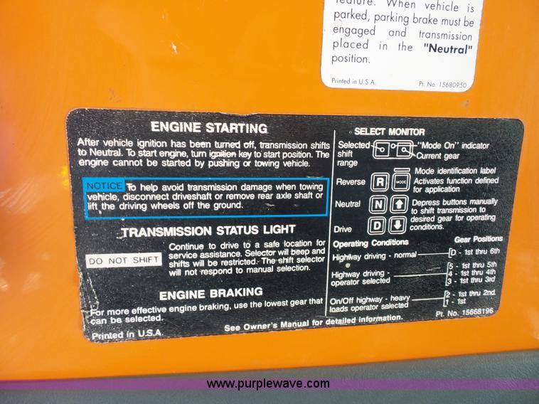 image for item BK9639 1997 Chevrolet C7500 digger derrick truck