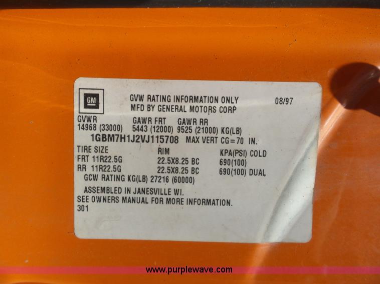 image for item BK9639 1997 Chevrolet C7500 digger derrick truck