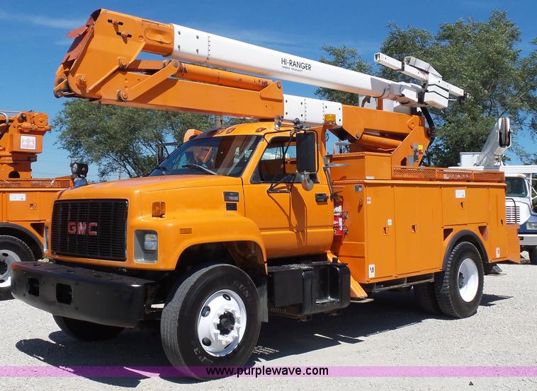 image for item BK9640 1997 GMC C7500 bucket truck