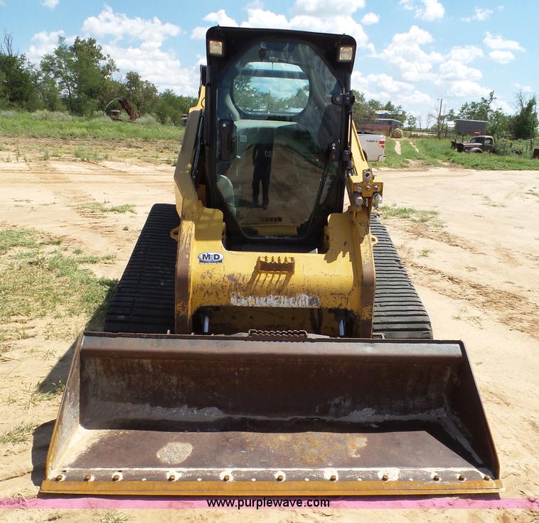 image for item BZ9179 2012 Caterpillar 287C skid steer