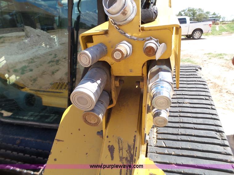 image for item BZ9179 2012 Caterpillar 287C skid steer