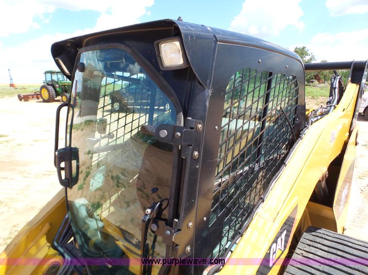 image for item BZ9179 2012 Caterpillar 287C skid steer