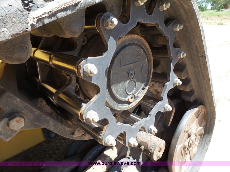 image for item BZ9179 2012 Caterpillar 287C skid steer