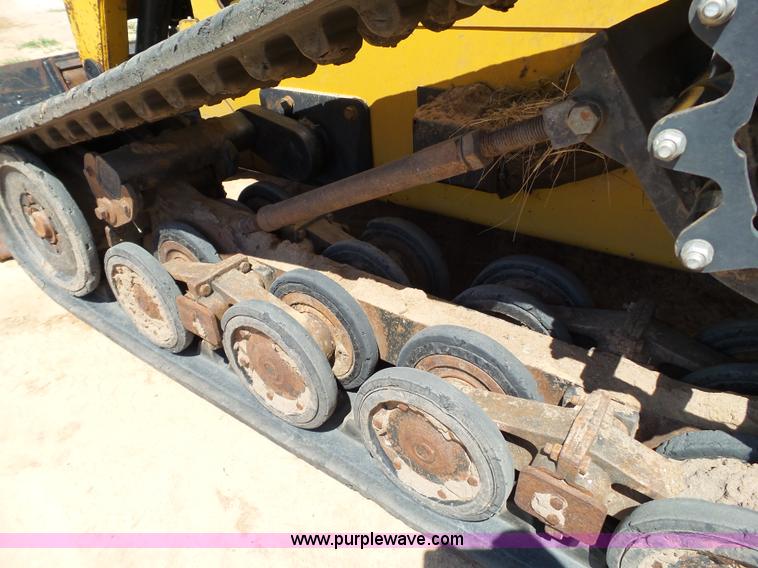 image for item BZ9179 2012 Caterpillar 287C skid steer