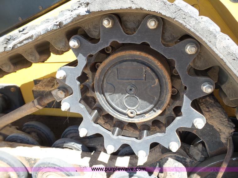 image for item BZ9179 2012 Caterpillar 287C skid steer