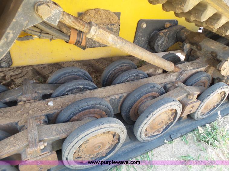 image for item BZ9179 2012 Caterpillar 287C skid steer